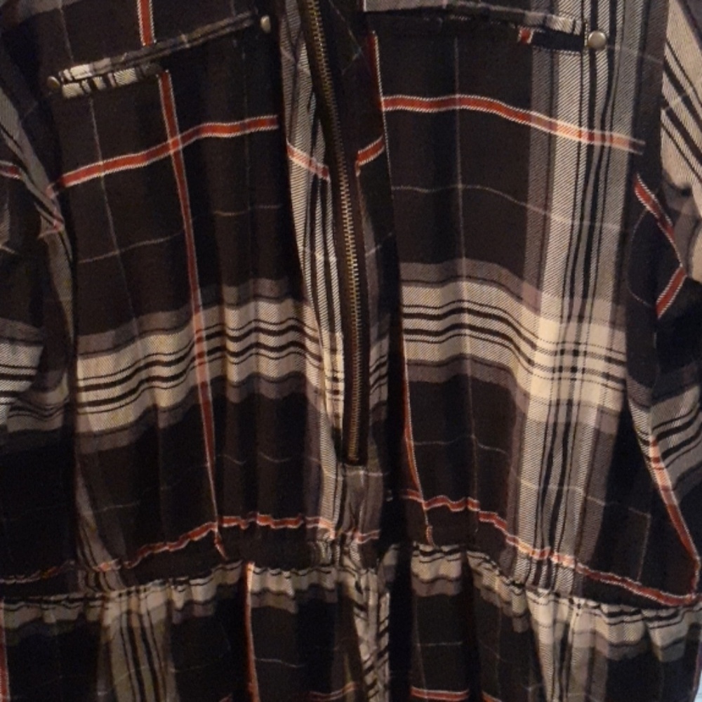 Shirt - Picture 4 of 4
